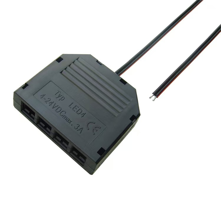 C806-B-4P